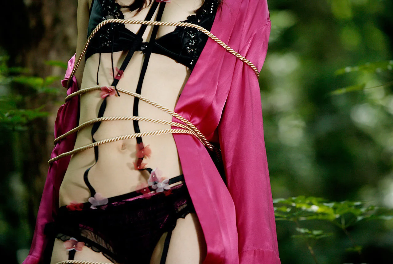 [Image.tv] Album ảnh "búp bê bí ẩn" của Hamada Shoko - 32
