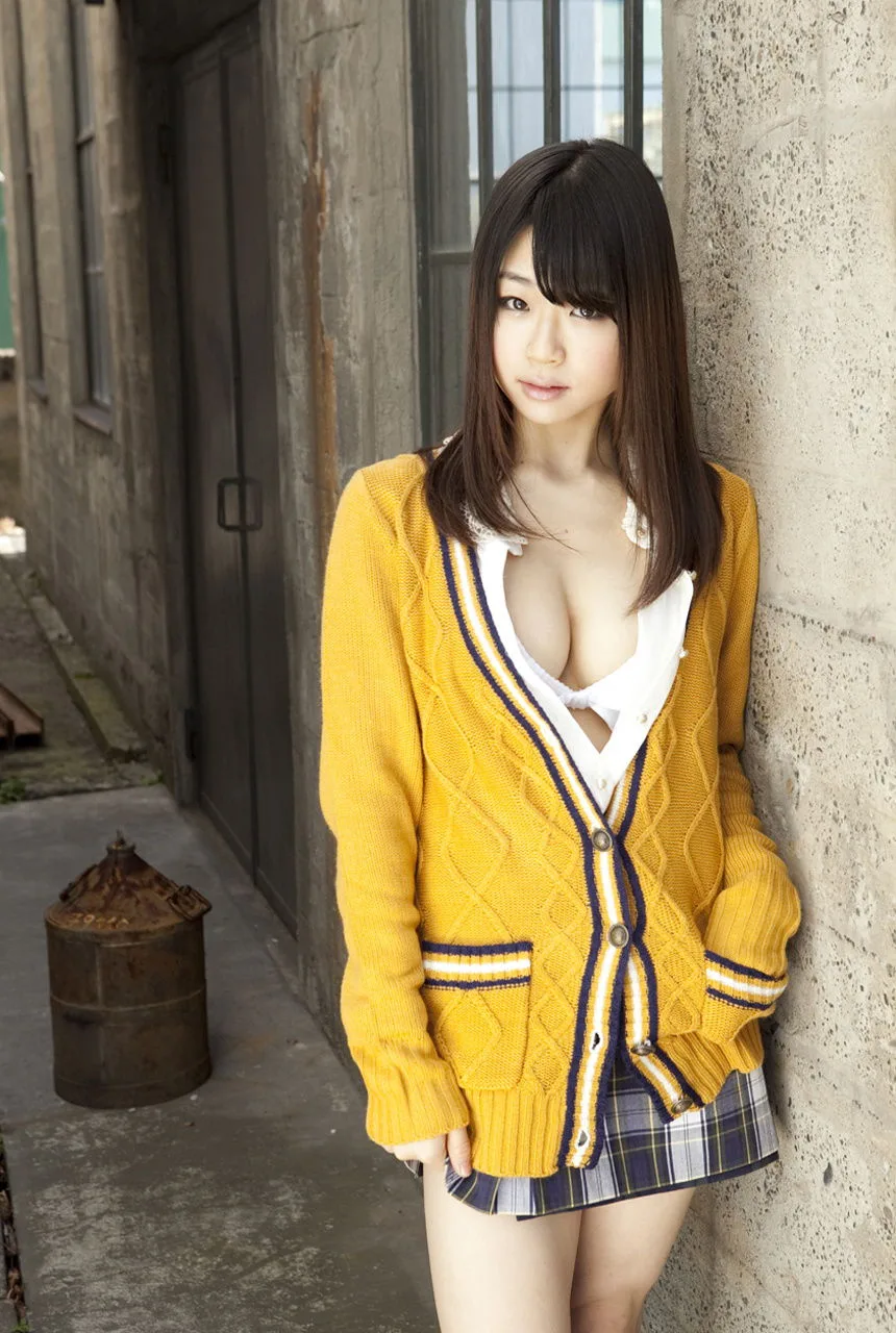[Image.tv] Album ảnh "Đào gây sốc" của Momo Suigetsu - 6