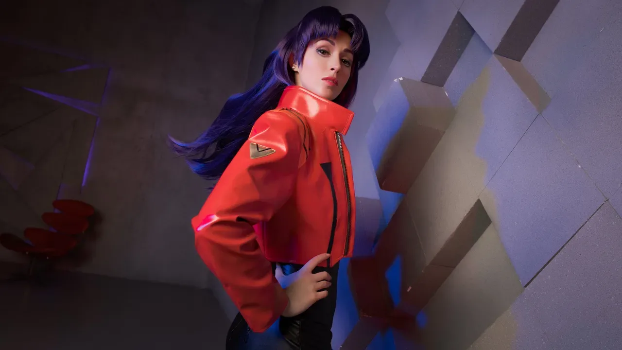 Lera Himera – Misato Katsuragi - 25